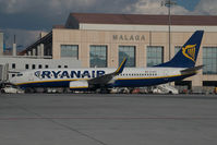 EI-DCT @ AGP - Ryanair Boeing 737-800 - by Yakfreak - VAP