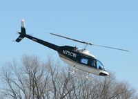 N75CW @ DTN - Flying around the Downtown Shreveport airport.