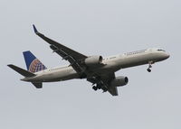 N34137 @ MCO - Continental 757-200