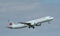 C-GIUB @ KFLL - Airbus A321-200 - by Mark Pasqualino