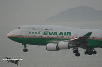 B-16409 @ VHHH - EVA Air approaching 25R