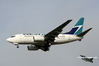 C-GWSI @ CYVR - Westjet
