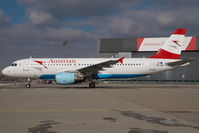 OE-LBU @ VIE - Austrian Airlines Airbus 320 - by Yakfreak - VAP