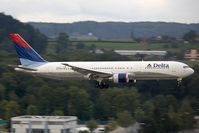 N155DL @ LSZH - Delta Airlines 767-300