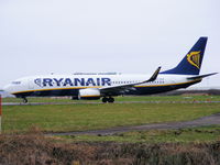 EI-DLB @ EGGP - Ryanair - by chris hall
