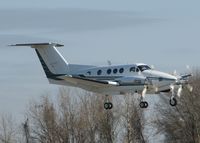 N769D @ DTN - Landing at the Shreveport Downtown Airport.