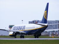 EI-DLJ @ EGGP - Ryanair - by chris hall