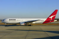 VH-OGL @ YMML - Qantas B767 at Melbourne Int