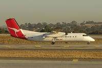 VH-TQM @ YMML - Qantaslink Dash8 at Melbourne - by Terry Fletcher