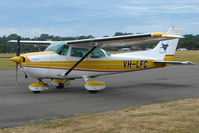 VH-LFC @ YWYY - Cessna 172N at Burnie, Tasmania