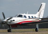 N618ST @ DTN - Taxiing to runway 14 at the Shreveport Downtown airport. - by paulp