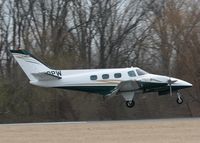 N323PW @ DTN - About to touch down on 14 at Downtown Shreveport. A nice looking Duke! - by paulp