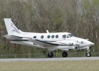 N469B @ DTN - Taking off on Rwy 14 at the Shreveport Downtown Airport.