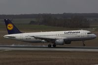 D-AIQK @ LOWW - Lufthansa - by Delta Kilo