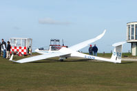 G-CKFN - Glider at Sutton Bank - by Terry Fletcher