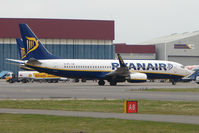 EI-DPJ @ EGGW - Ryanair B737 at Luton - by Terry Fletcher