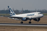 YR-ASC @ VIE - Airbus A318-111 - by Juergen Postl