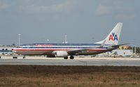 N950AN @ KMIA - Boeing 737-800 - by Mark Pasqualino