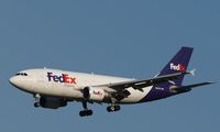 N805FD @ BUR - FedEx N805FD arriving at BUR airport