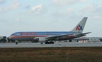 N338AA @ KMIA - Boeing 767-200 - by Mark Pasqualino