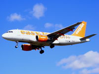 G-EZIT photo, click to enlarge G-EZIT photo, click to enlarge