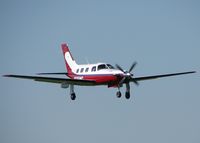 N225MC @ DTN - Landing on runway 14 at the Shreveport Downtown airport. - by paulp