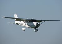 N1306C @ DTN - Landing on 14 at the Shreveport Downtown airport. - by paulp