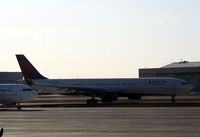 N807NW @ DTW - Northwest A330 wearing Delta colors