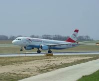 OE-LBS @ LOWW - Austrian Airlines - by Grundl Markus - www.austrianspotter.at