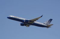 N502UA @ KLAX - Boeing 757-200 - by Mark Pasqualino