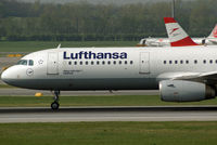 D-AIRP @ VIE - Lufthansa Airbus A321-131 - by Joker767