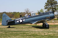 N43NA @ 42VA - 1943 North American SNJ-4 N43NA taxiing for takeoff on RWY 29.