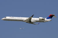 N814SK @ KLAX - Departing LAX on 25R