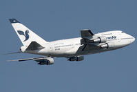 EP-IAB @ LOWW - Iran Air 747SP - by Andy Graf-VAP