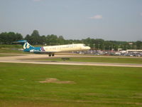 N949AT @ KCLT - Boeing 717 - by Connor Shepard