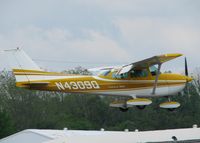 N4309Q @ DTN - Landing on runway 14 at Downtown Shreveport. - by paulp