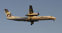 N434MK @ KLAX - Landing 24R at LAX - by Todd Royer