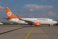 D-AABH @ LHBP - Iceland Express Boeing 737-700 - by Yakfreak - VAP