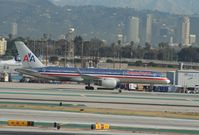 N691AA @ KLAX - Boeing 757-200 - by Mark Pasqualino