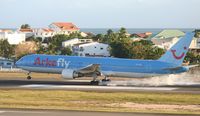 PH-AHQ @ TNCM - Landing 10 - by daniel jef