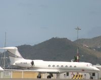 VP-BJD @ TNCM - park at the  tncm ramp