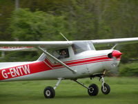 G-ENTW @ EGHP - GETTING AIRBOURNE FROM RWY 26 - by BIKE PILOT