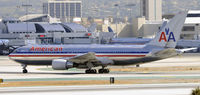 N336AA @ KLAX - Taxi to gate - by Todd Royer