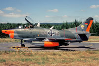 99 01 @ EDSP - Condor Flugdienst target towing Gina