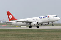 TC-JLK @ EDDF - Turkish Airlines A320 leaves EDDF - by FBE