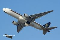 9V-SQG @ VHHH - Singapore Airlines
