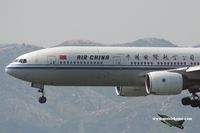 B-2066 @ VHHH - Air China - by Michel Teiten ( www.mablehome.com )