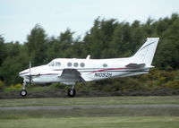 N1092H @ EGLK - ABOUT TO TOUCH DOWN ON RWY 25 - by BIKE PILOT