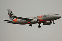 VH-VQD @ NZAA - On finals in the rain - by Micha Lueck