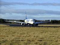 EI-DYW @ EGPH - nice head on shot of Ryanair B737-8AS taxiing off runway 24 - by Mike stanners